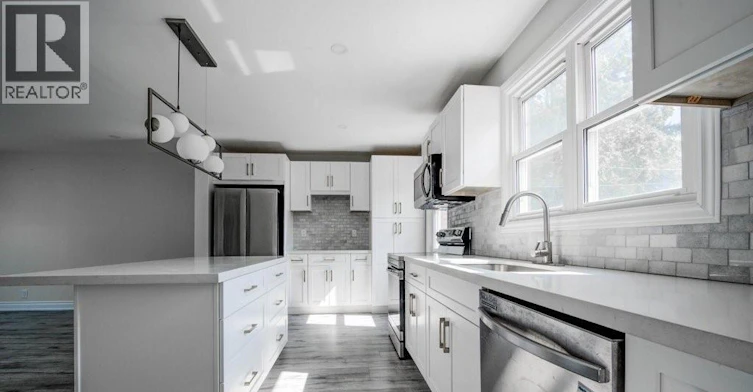 33 Sixth Avenue, Kitchener, ON, N2C 1P9 - 5