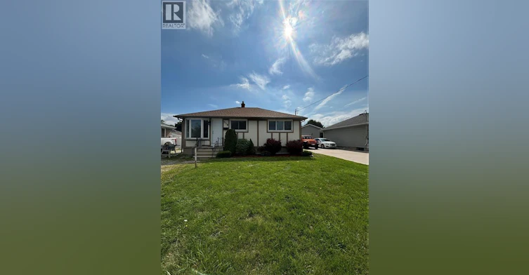 508 Indian Road North, Sarnia, ON, N7T 7G4