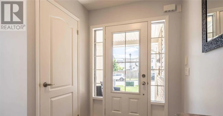 17 Southshore Street, Whitby, ON, L1N 0H5 - 4