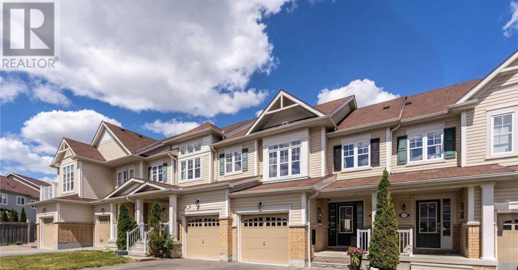 17 Southshore Street, Whitby, ON, L1N 0H5