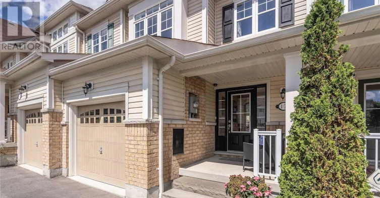 17 Southshore Street, Whitby, ON, L1N 0H5 - 2