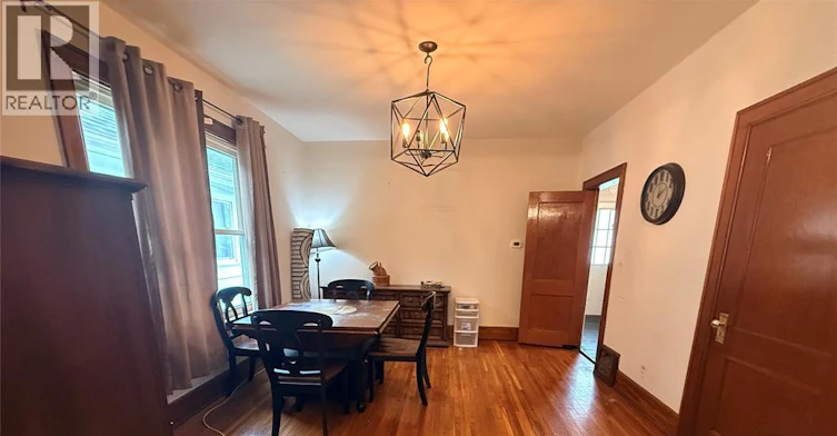 MAIN-1378 Erie Street East, Windsor, ON, N9A 3Z7 - 5
