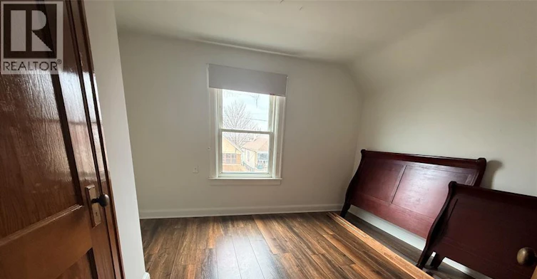 MAIN-1378 Erie Street East, Windsor, ON, N9A 3Z7 - 13