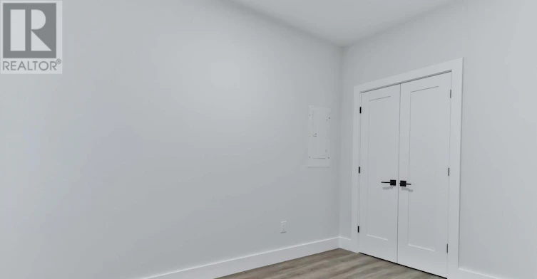MAIN FLOOR-6 Chudleigh Road, Toronto, ON, M6E 1Y8 - 15