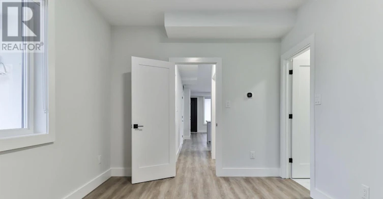 MAIN FLOOR-6 Chudleigh Road, Toronto, ON, M6E 1Y8 - 17
