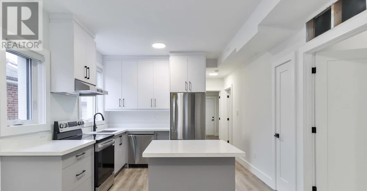 MAIN FLOOR-6 Chudleigh Road, Toronto, ON, M6E 1Y8 - 10