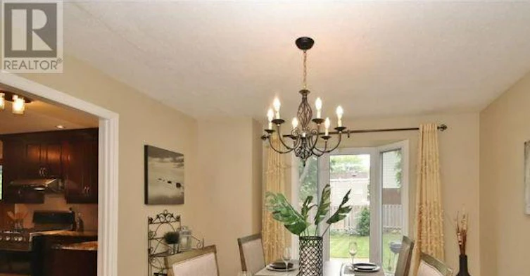 1326 Fontenay Crescent, Ottawa, ON, K1V 7K8 - 9