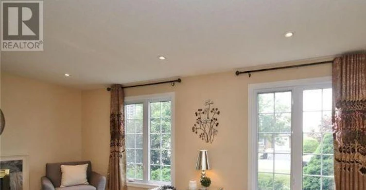 1326 Fontenay Crescent, Ottawa, ON, K1V 7K8 - 8