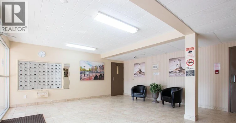 258-6227 Thornberry, Windsor, ON, N8T 3A5 - 3