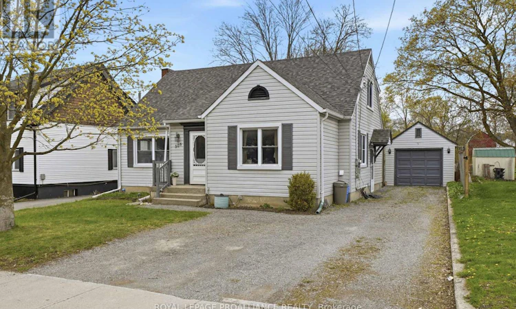 306 Dufferin Avenue