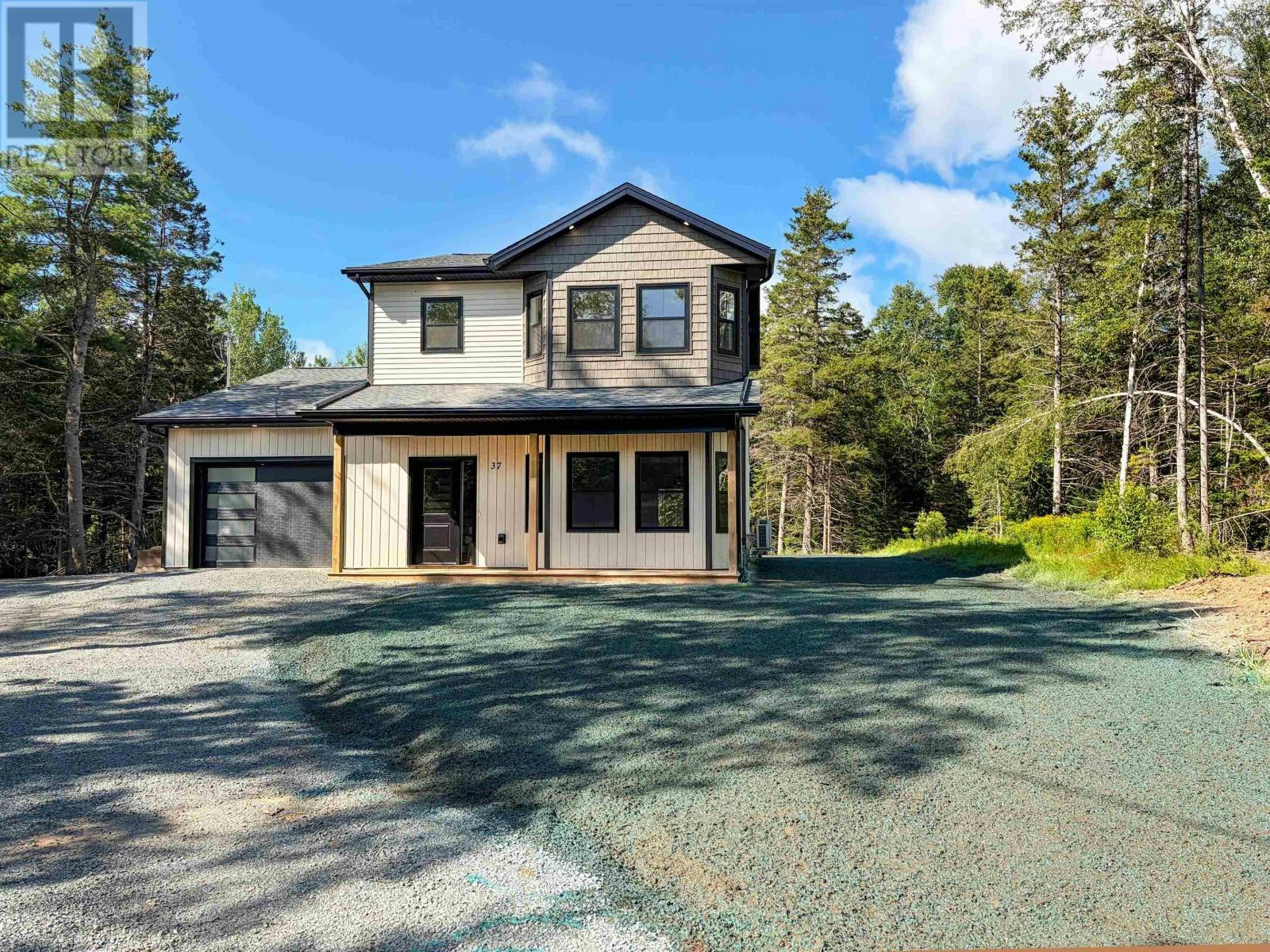 37 Periwinkle Drive, Enfield, NS, B2T 1C4