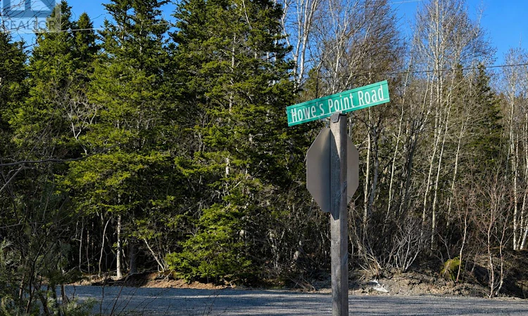 LOT-10 Howe's Point Road