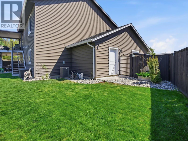 1465 Cannel Drive, Kamloops, BC, V2E 2E5 - 3