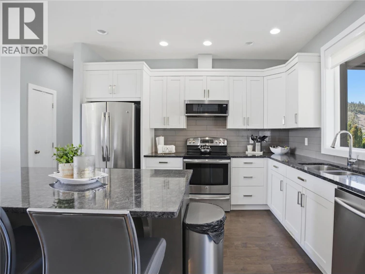 1465 Cannel Drive, Kamloops, BC, V2E 2E5 - 35
