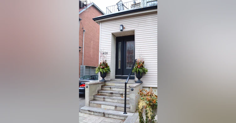 A1-426 Markham Street, Toronto, ON, M6G 2L2