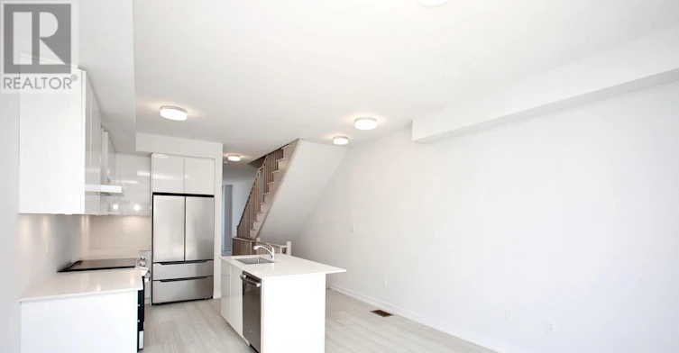 73 Akil Thomas Gardens, Toronto, ON, M1P 0G3 - 26
