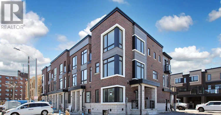 73 Akil Thomas Gardens, Toronto, ON, M1P 0G3 - 2