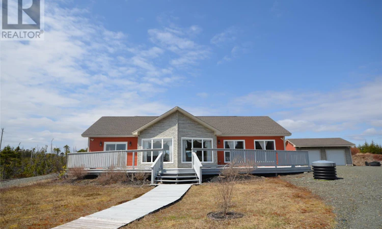 5B Country Lane