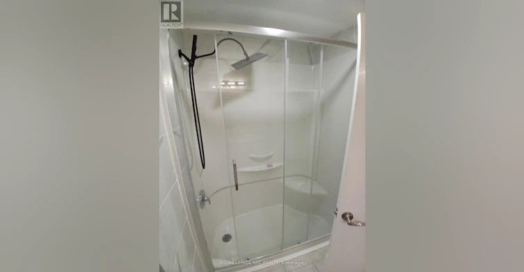 MAIN FLOOR-4492 Dorchester Road, Niagara Falls, ON, L2E 6N4 - 23