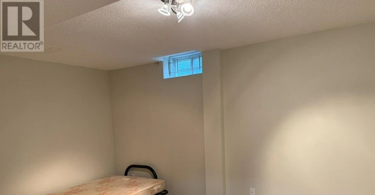 BSMT-238 Highglen Avenue, Markham, ON, L3S 3W1 - 6