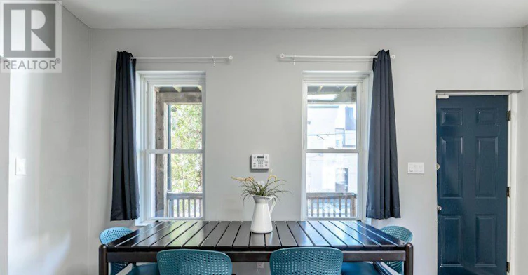 ROOM 2-118 Queen Street S, Hamilton, ON, L8P 3S1 - 12