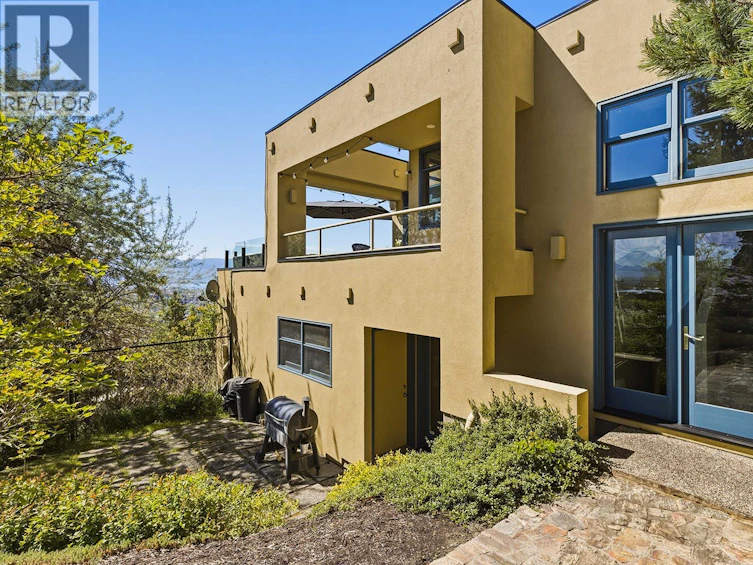 837 Mount Royal Drive, Kelowna, BC, V1Y 3M3 - 58