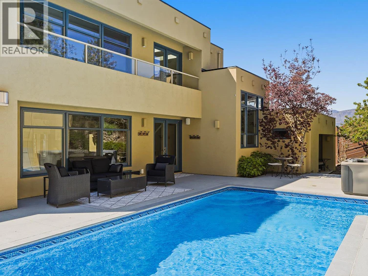 837 Mount Royal Drive, Kelowna, BC, V1Y 3M3 - 51