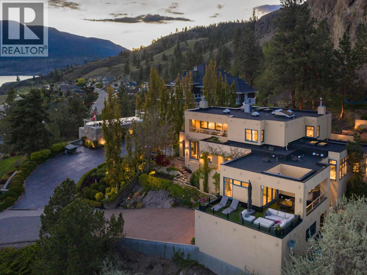 837 Mount Royal Drive, Kelowna, BC, V1Y 3M3 - 5