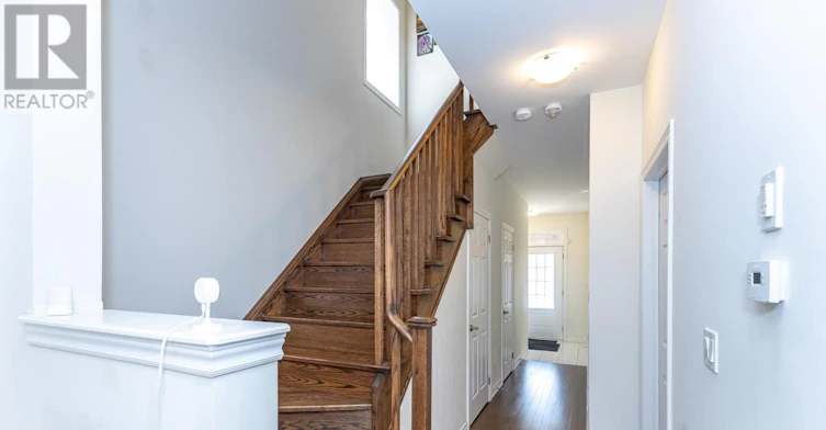 130 Ice Palace Crescent, Oshawa, ON, L1H 7K4 - 6