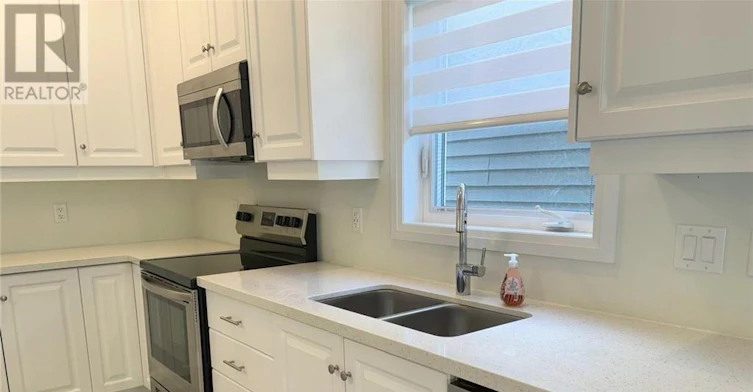 11 Beachwalk Crescent, Fort Erie, ON, L0S 1N0 - 10