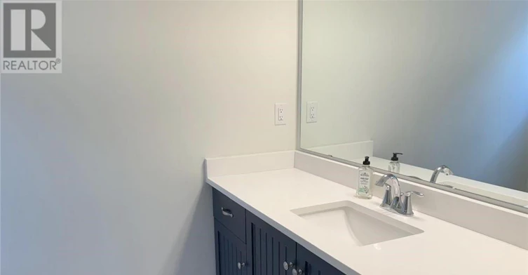 11 Beachwalk Crescent, Fort Erie, ON, L0S 1N0 - 18