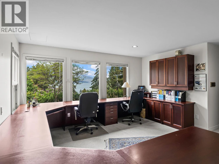 339 Uplands Drive, Kelowna, BC, V1W 4J7 - 68