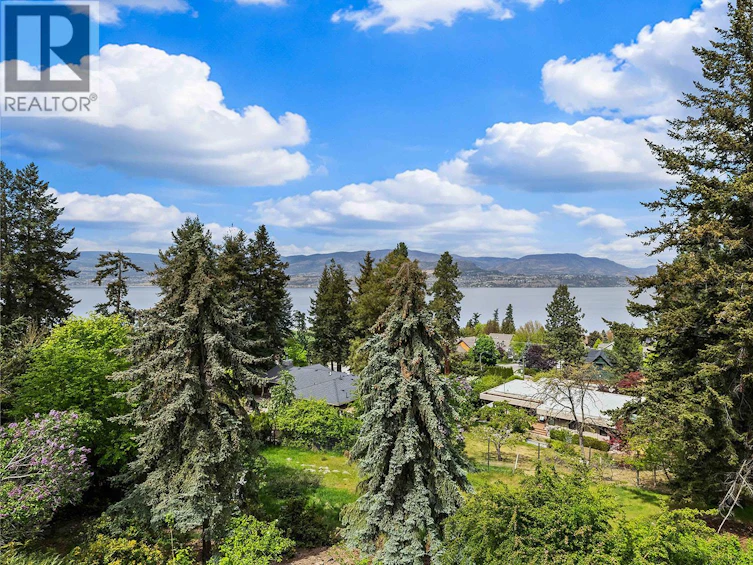 339 Uplands Drive, Kelowna, BC, V1W 4J7 - 25