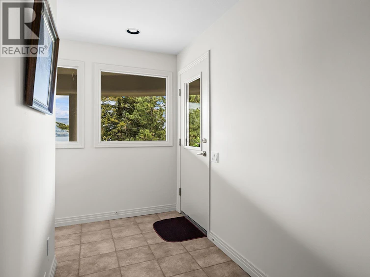 339 Uplands Drive, Kelowna, BC, V1W 4J7 - 71
