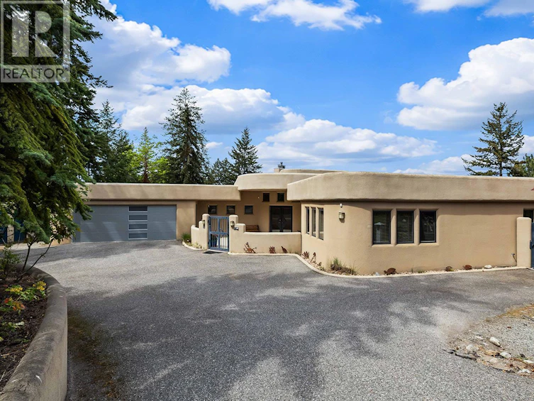 339 Uplands Drive, Kelowna, BC, V1W 4J7 - 2