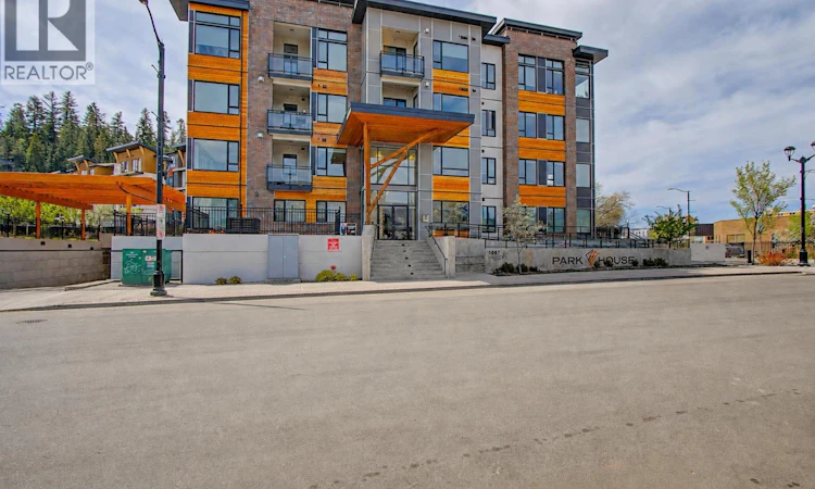 409-1087 6th Avenue