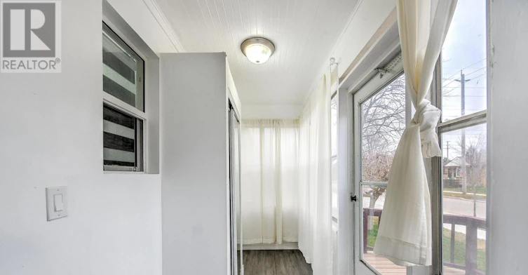 1632 Churchill Avenue, London, ON, N5W 2K9 - 6