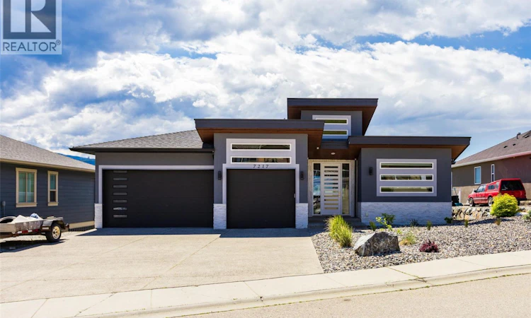 7217 Lakeridge Place