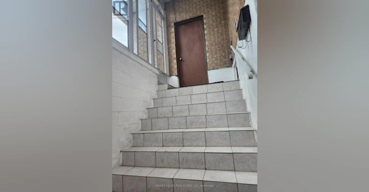 LOWER-9 Scarlett Drive, Brampton, ON, L6Y 3R9 - 12