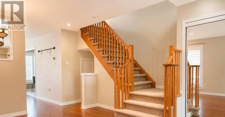 5156 Oakley Drive, Burlington, ON, L7L 6P1 - 3