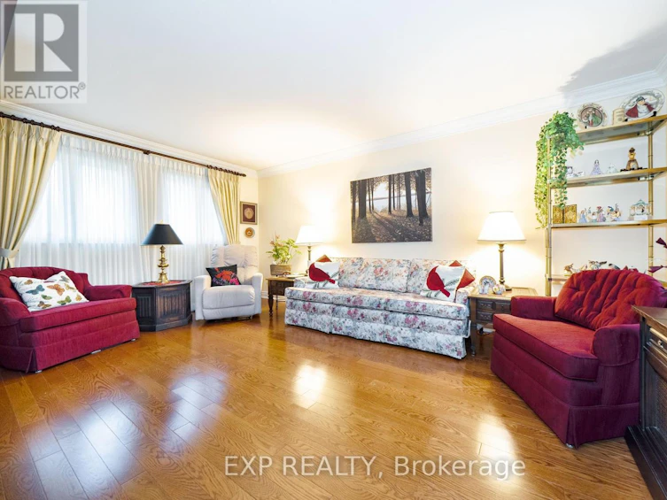 90 Brillinger Street, Richmond Hill, ON, L4C 8Y3 - 35