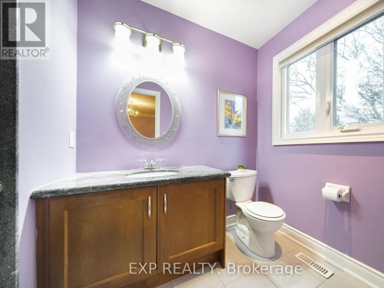90 Brillinger Street, Richmond Hill, ON, L4C 8Y3 - 32