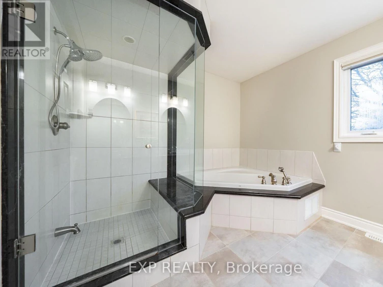 90 Brillinger Street, Richmond Hill, ON, L4C 8Y3 - 30