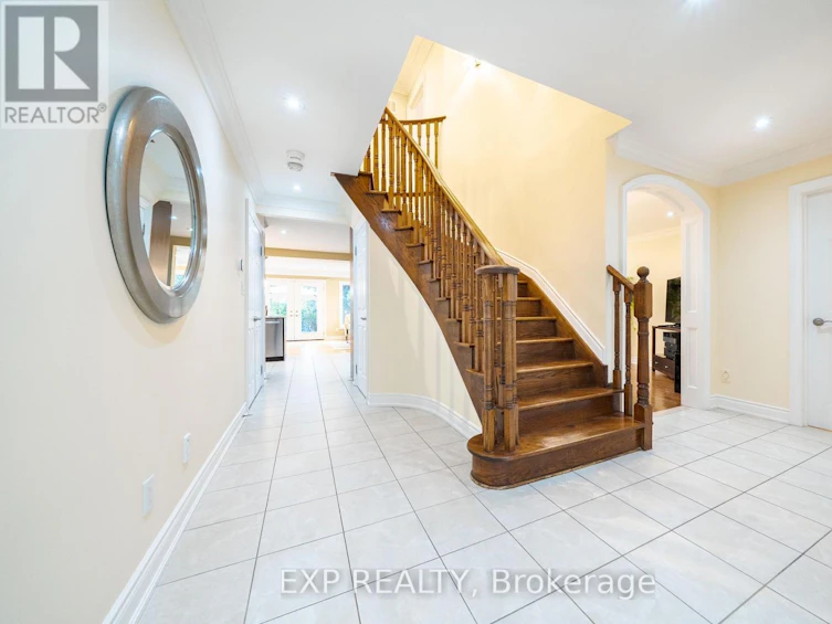 90 Brillinger Street, Richmond Hill, ON, L4C 8Y3 - 3