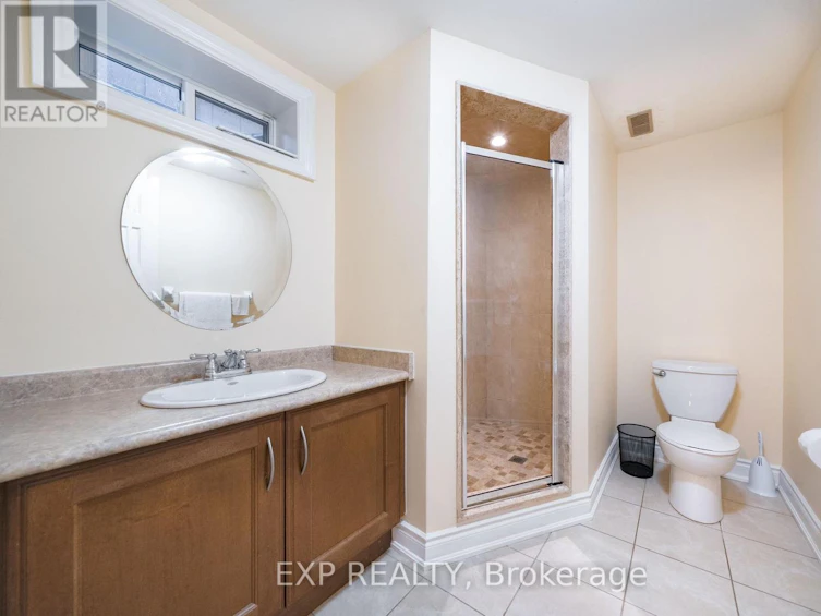 90 Brillinger Street, Richmond Hill, ON, L4C 8Y3 - 40