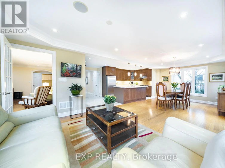 90 Brillinger Street, Richmond Hill, ON, L4C 8Y3 - 14