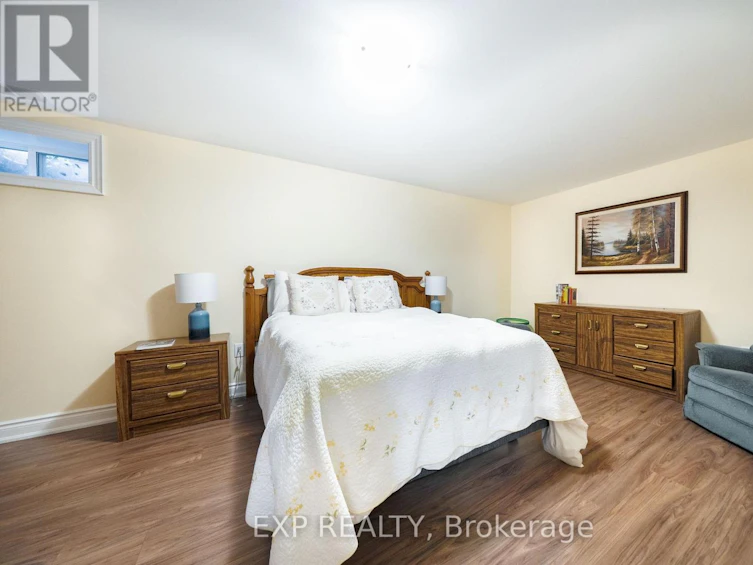 90 Brillinger Street, Richmond Hill, ON, L4C 8Y3 - 42