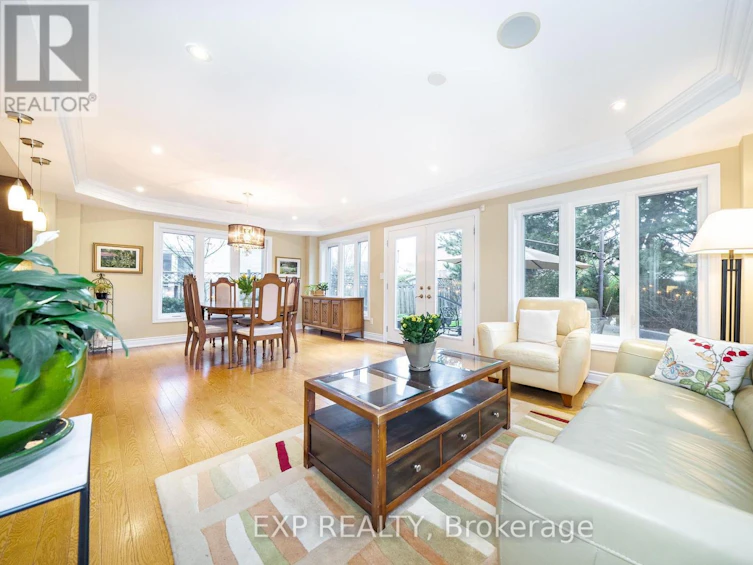 90 Brillinger Street, Richmond Hill, ON, L4C 8Y3 - 10