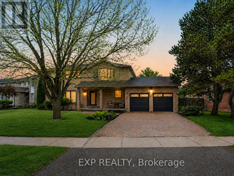 90 Brillinger Street, Richmond Hill, ON, L4C 8Y3 - 2