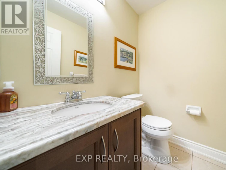 90 Brillinger Street, Richmond Hill, ON, L4C 8Y3 - 16